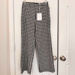 NWT - WAYF Wife Leg, High Rise Black and White Checkered Pants SIZE XS